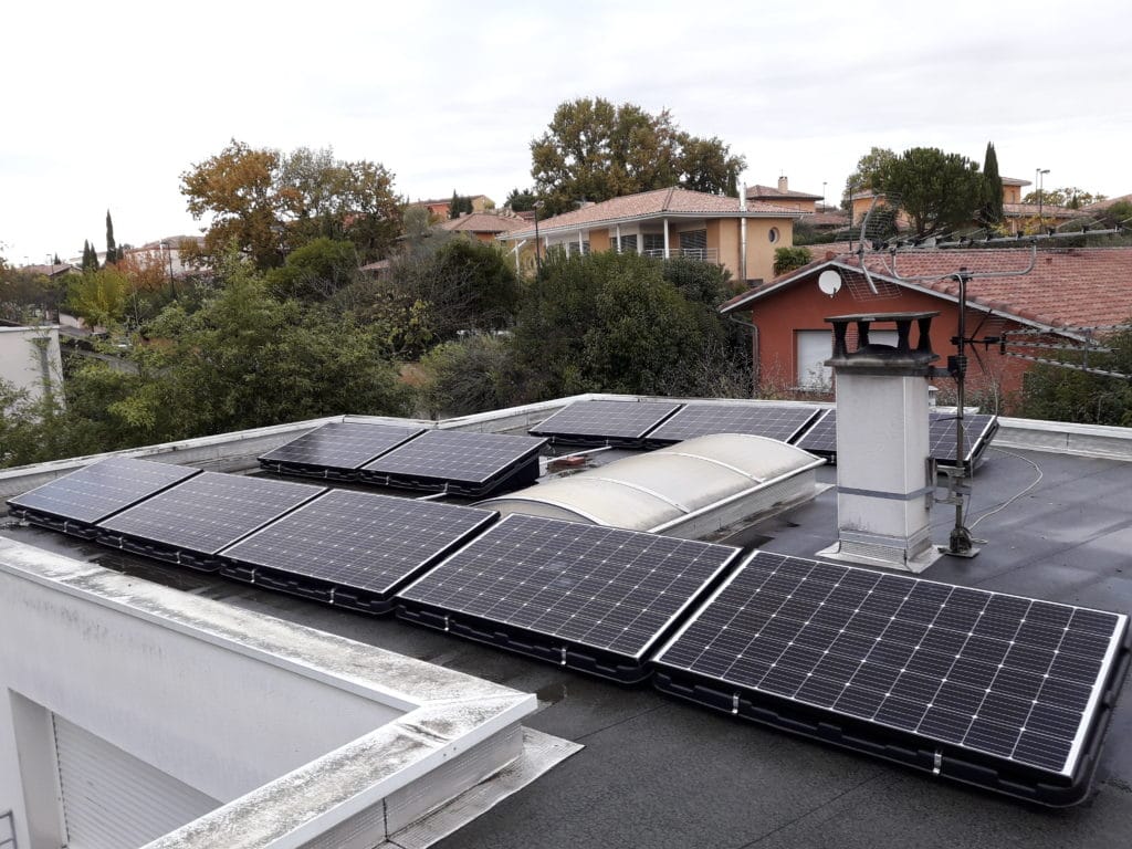 Installation Panneau Solaire Sur Toit Plat Toulouse Ceneo Energie